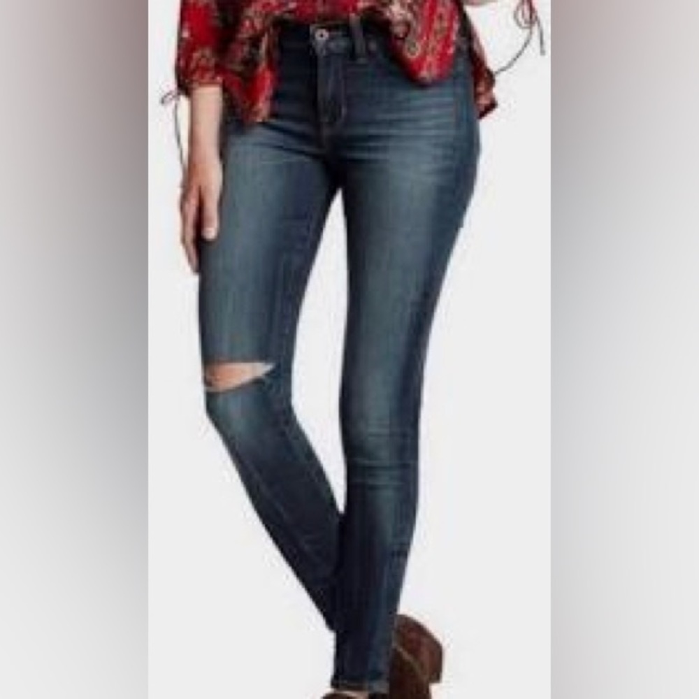 Lucky brand ripped brooke legging jeans